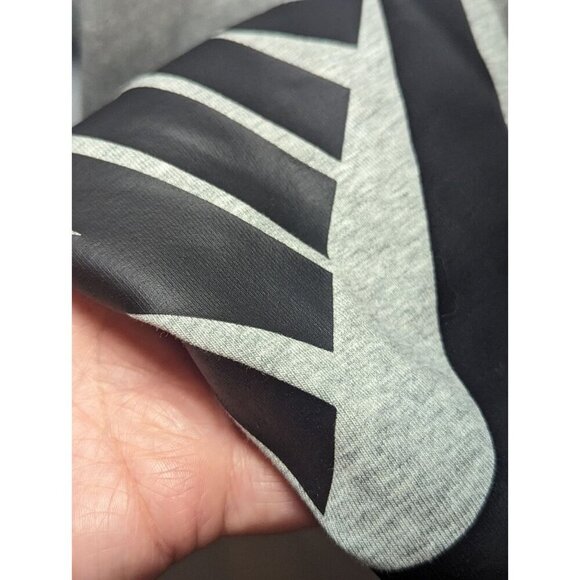 Nike Women's Grey Leggings Size Small "Just Do It" Big Logo Spellout On Leg - Picture 3 of 15